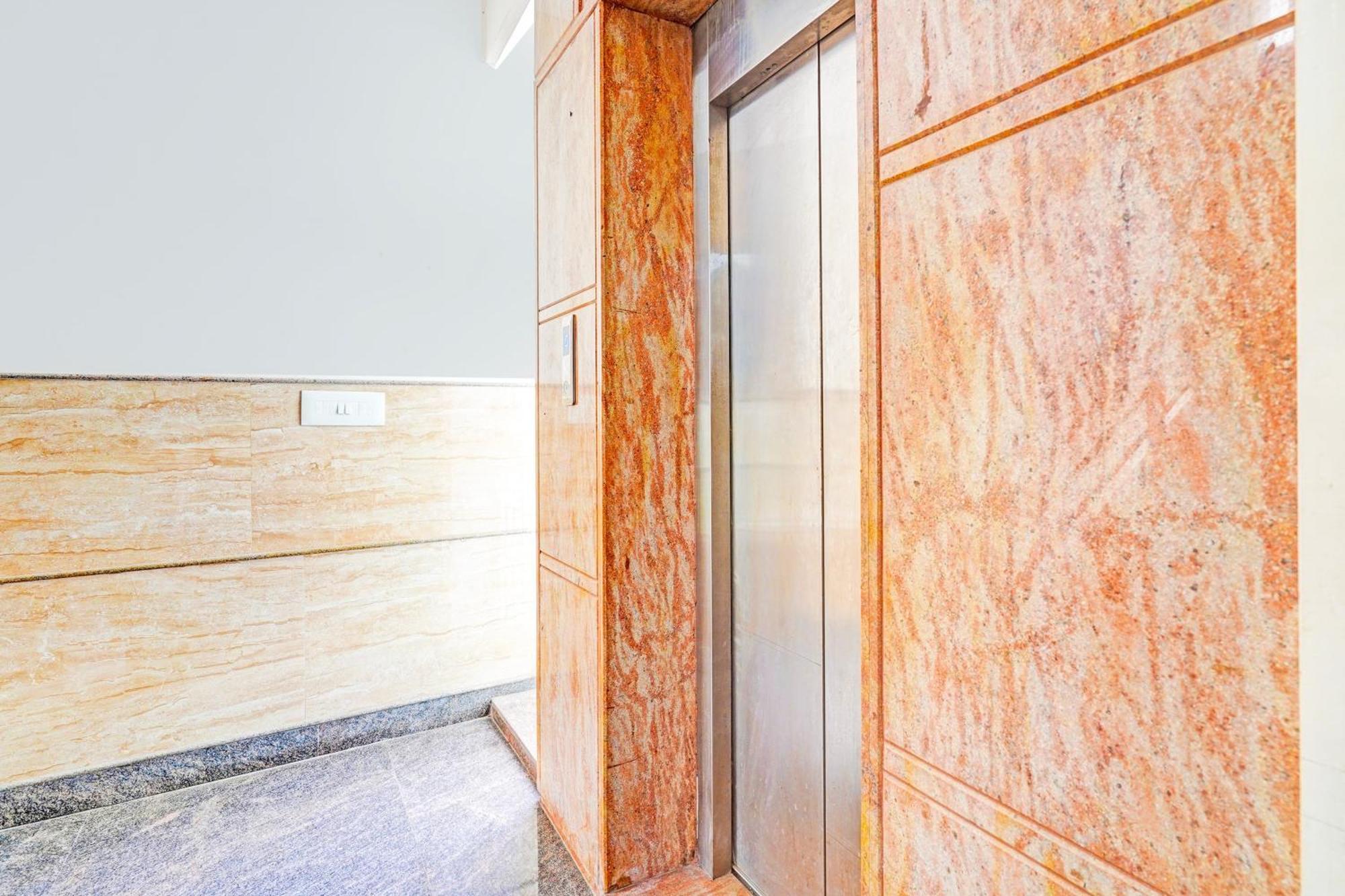 Super Hotel O Srigandhakavalu Formerly Chamundeshwari Lodging Jālahalli エクステリア 写真