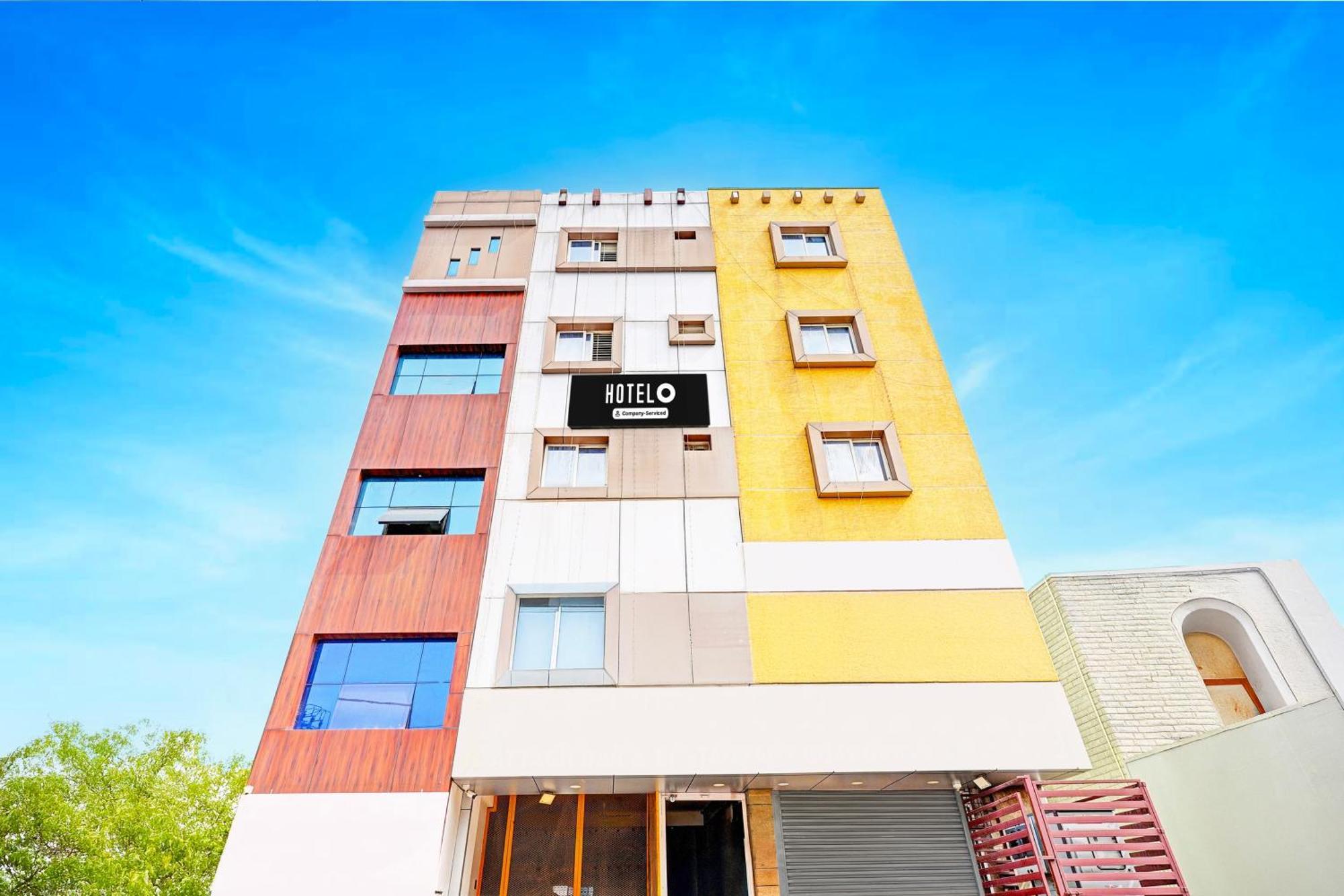 Super Hotel O Srigandhakavalu Formerly Chamundeshwari Lodging Jālahalli エクステリア 写真